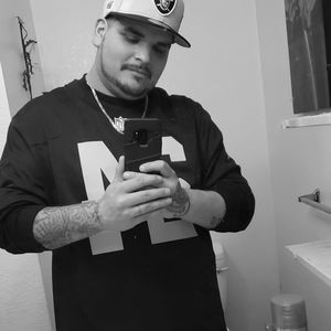 Meet your Posher, Chad